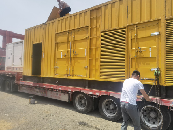 泸水发电机出租100KW发电机需要什么规格的电缆线？