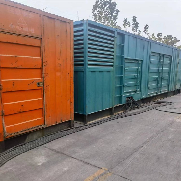 泸水如何选择适合 600kW 柴油发电机组的热继电器？